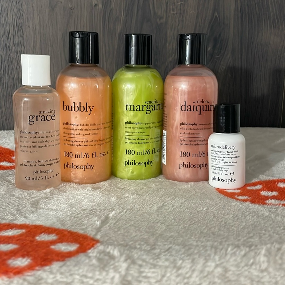 Philosophy hydrating shower gel bundle